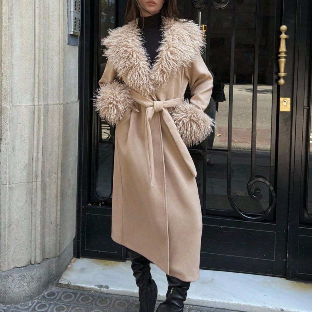 Khaki Bohemian Women's Long Coat with Faux Fur Trim - Picture 7 of 8